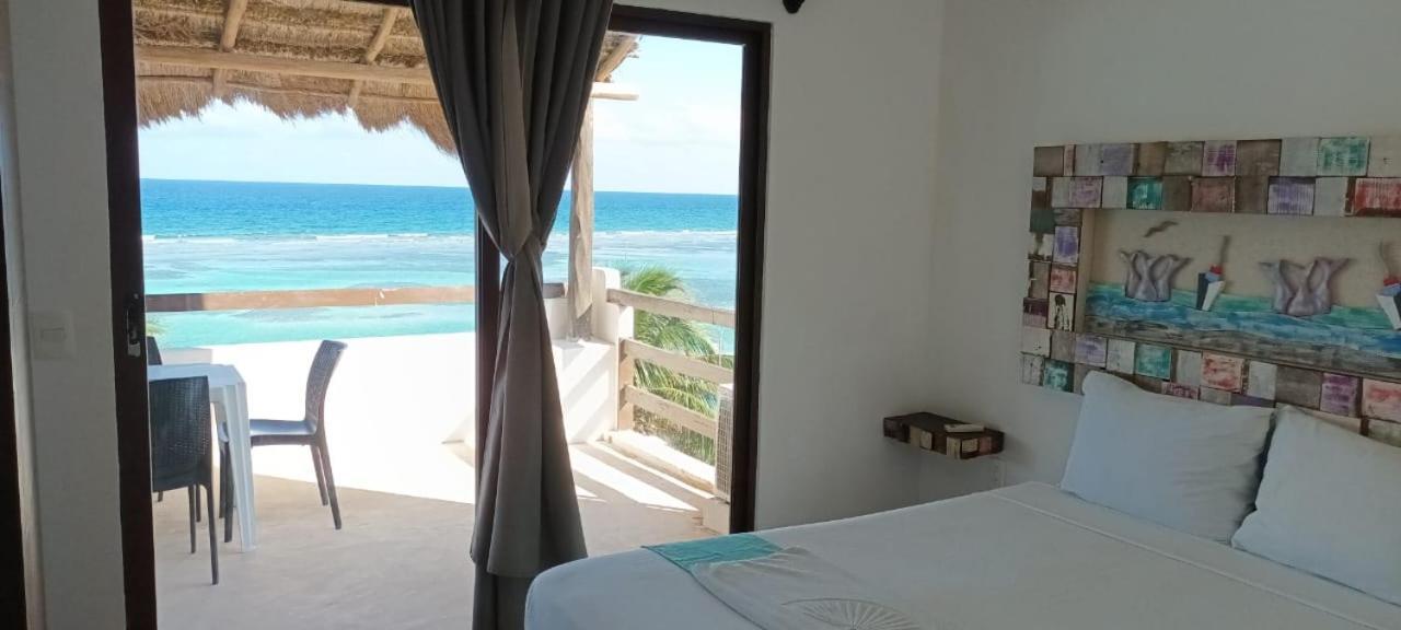 Hotel Blue Reef Frente Al Mar Махахуал Екстериор снимка