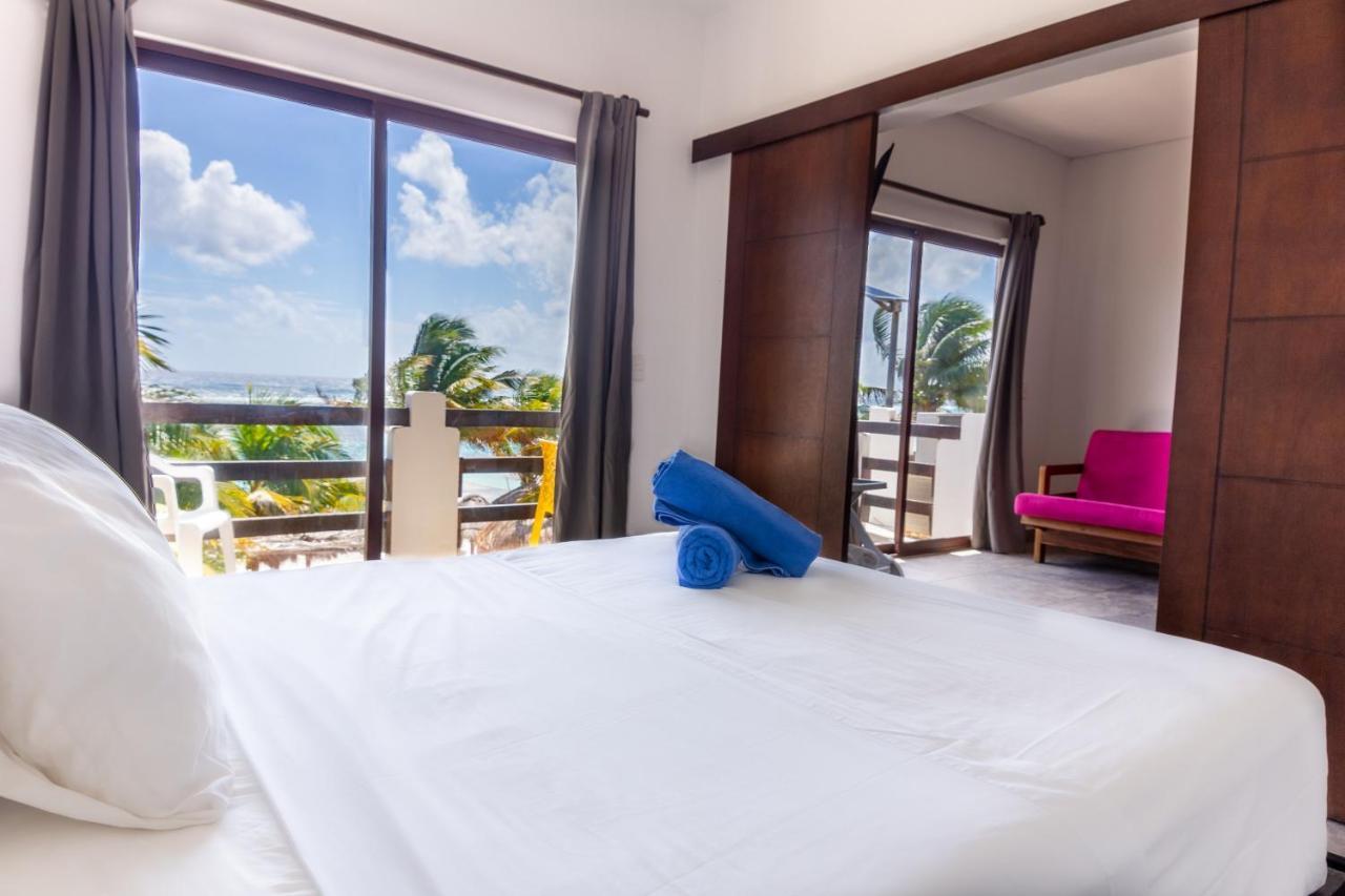 Hotel Blue Reef Frente Al Mar Махахуал Екстериор снимка
